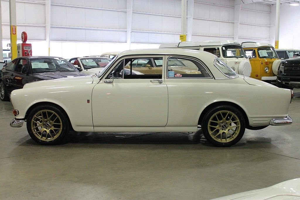 Volvo 122